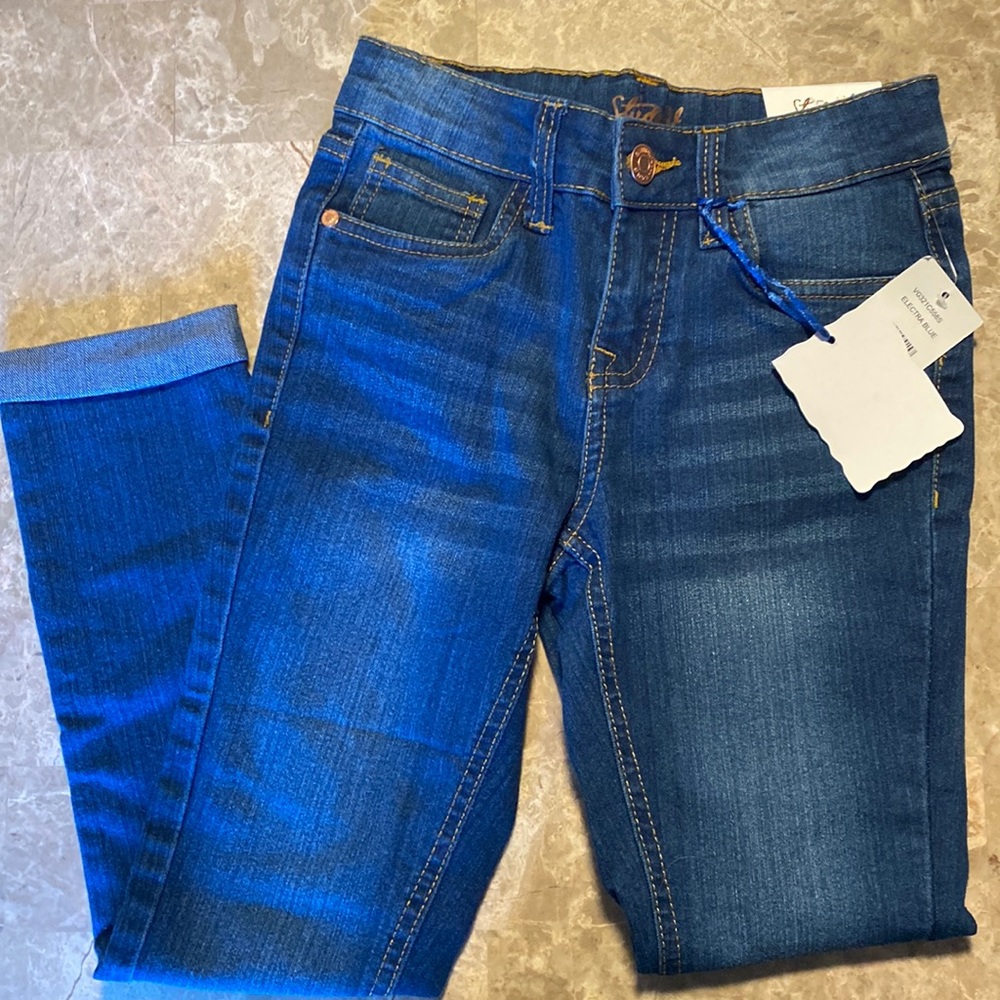 Girls Studio B Size 8 Jeans Brand New